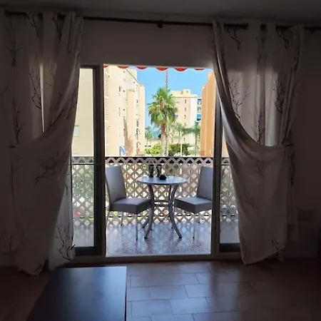 Appartamento La Llar45 , Relájate Junto Al Mar